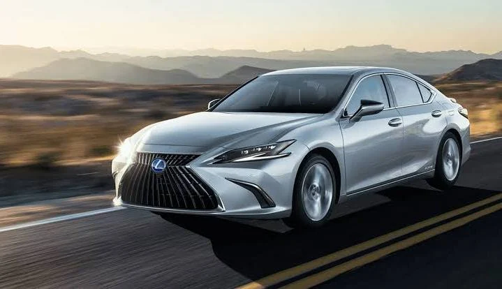 2022 Lexus ES