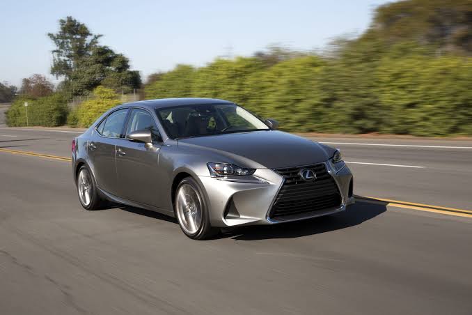 2019 Lexus IS